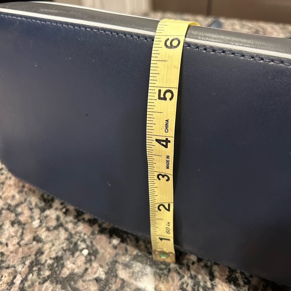 Kate Spade tote - Picture 8 of 10